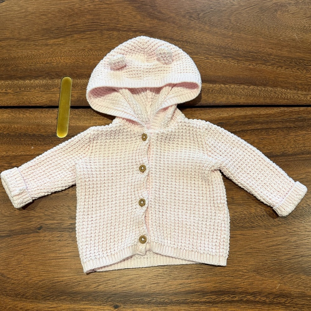 🌸3 for $10🌸 Carter’s 3mo sweater